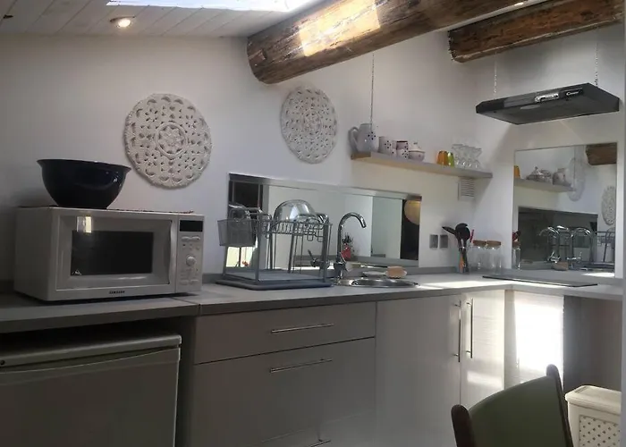 Charmant Appartement Dans Quartier Grand Theatre