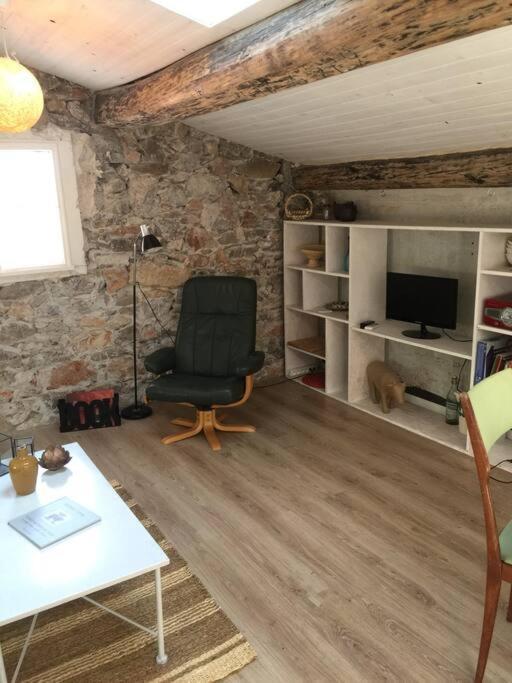 Apartment Dans Quartier Grand Theatre *